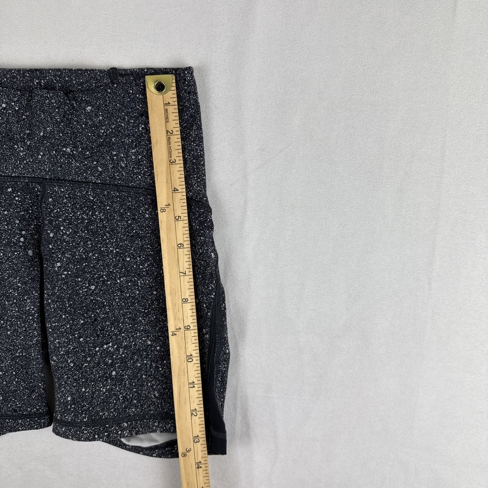 Lululemon Shorts Womens 4 Train Times 6" Luminesce Splatter White Black Gray - Picture 4 of 9